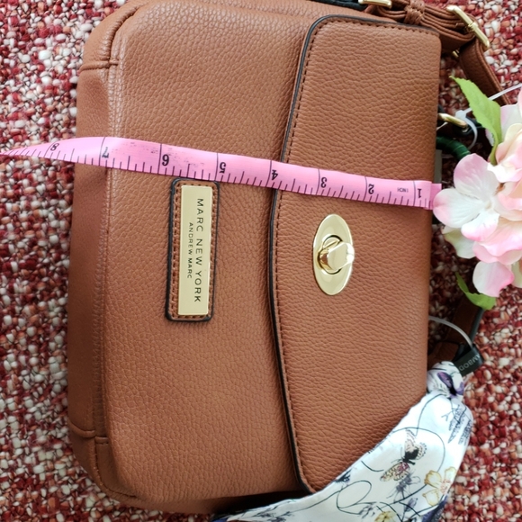NWT Marc New York Leather Crossbody - Picture 4 of 5